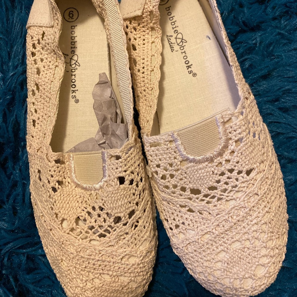 Women Flats